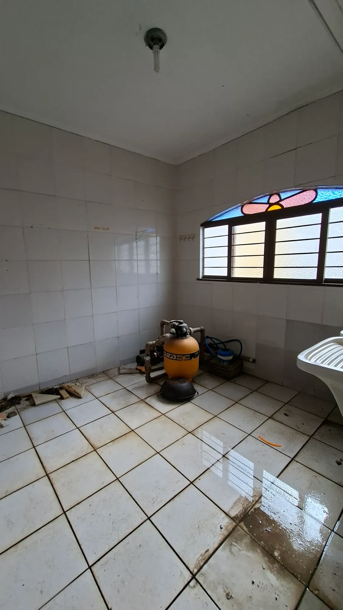 Imagem Casa com 3 Quartos para Alugar, 374 metros em Jardim Emília - Sorocaba