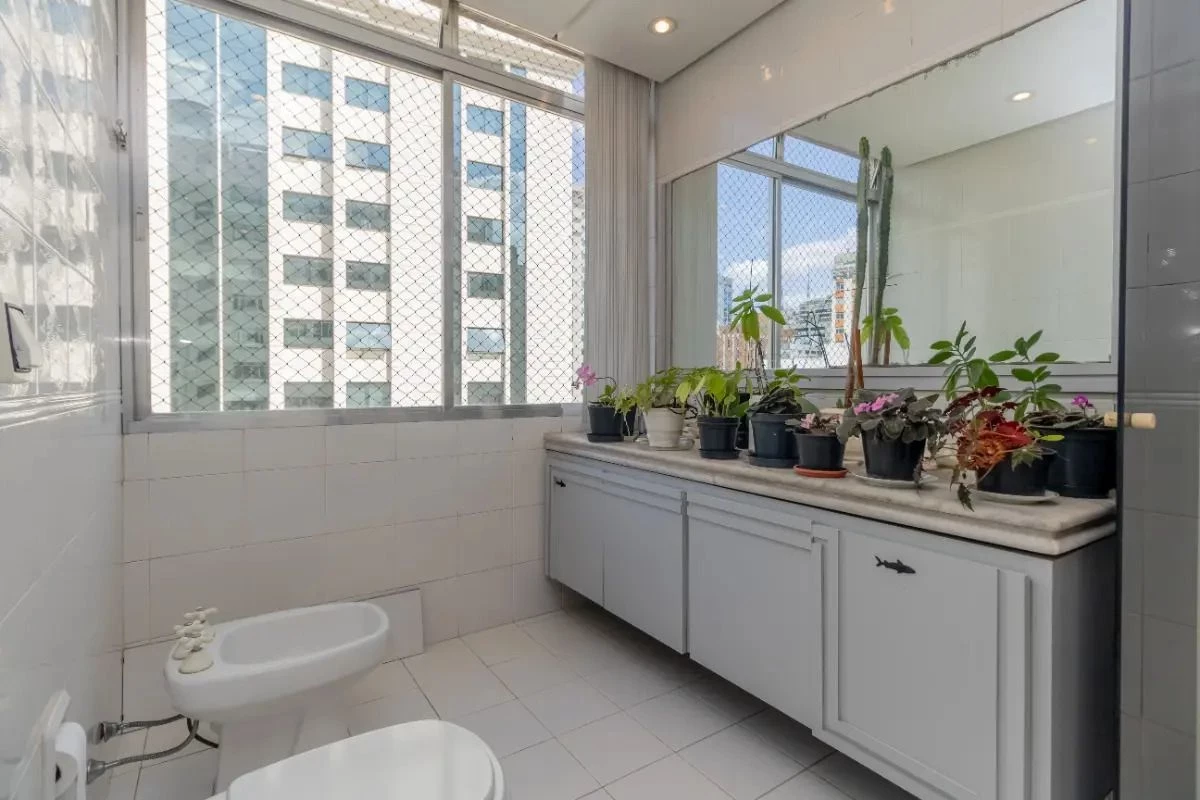 Imagem Apartamento com 4 Quartos à Venda, 240 m² em Consolação - São Paulo