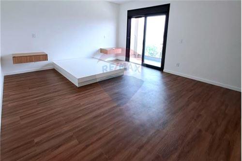 Imagem Casa de Condomínio com 2 Quartos à Venda, 315 m²em Condomínio Residencial Monte Carlo - São José dos Campos