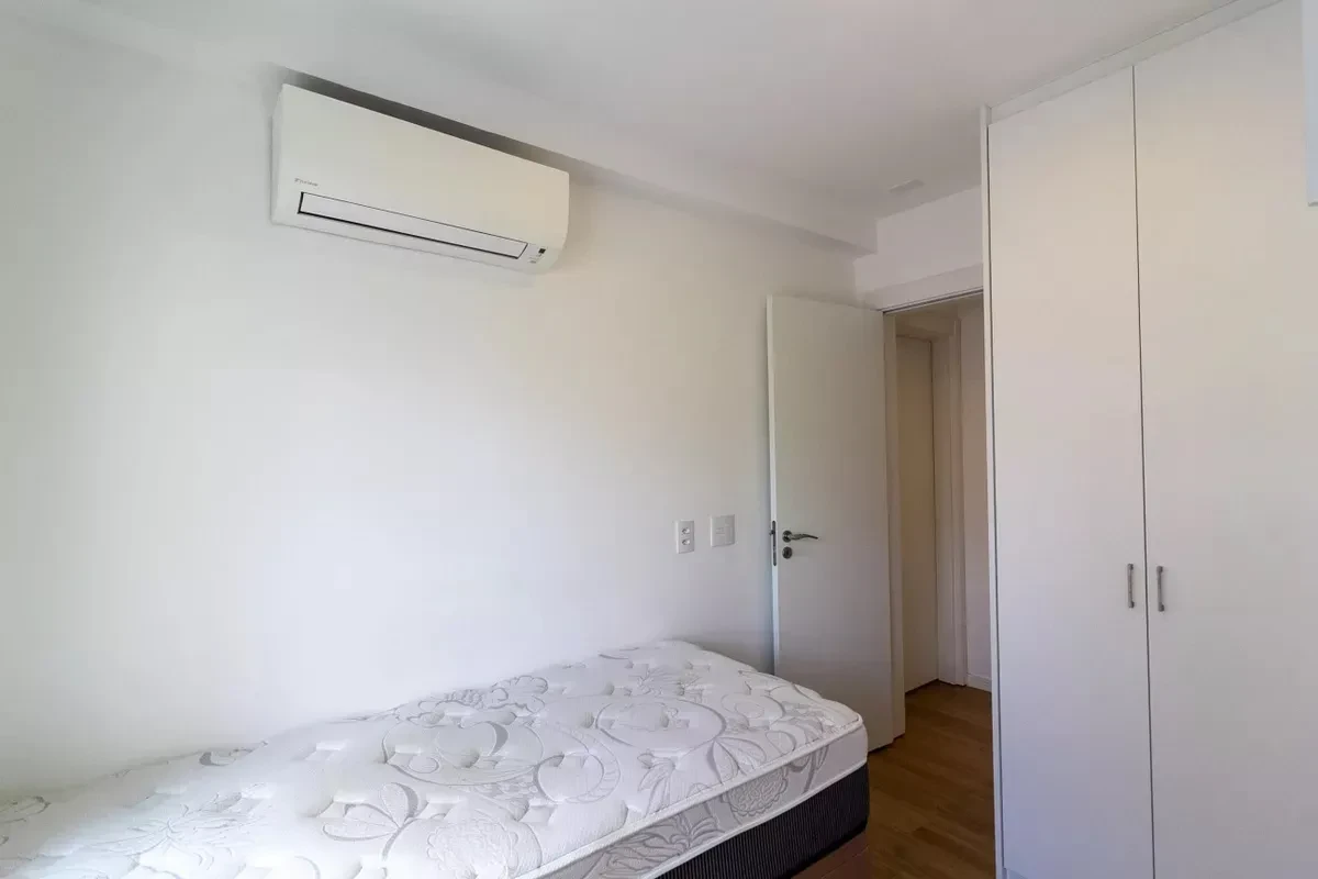 Imagem Apartamento com 2 Quartos à Venda, 70 metros em Jardim das Acácias - São Paulo