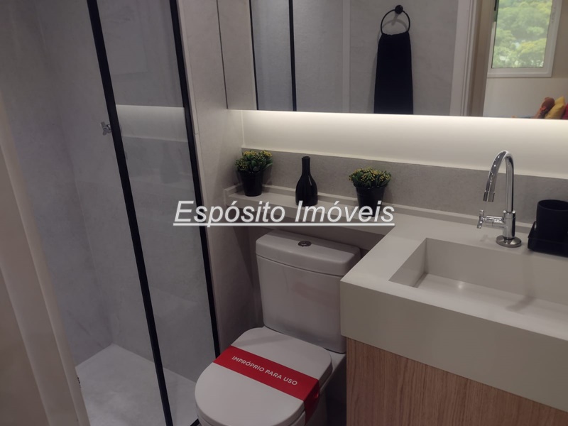 Imagem Apartamento com 2 Quartos à Venda, 32 m²em Vila Carmosina - São Paulo