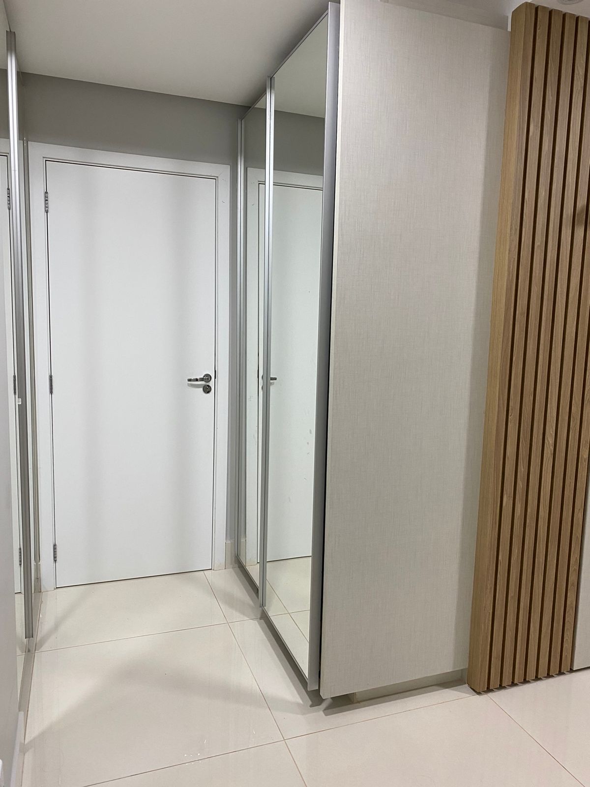 Imagem Apartamento com 2 Quartos para Alugar, 117 m²em Park Lozandes - Goiânia