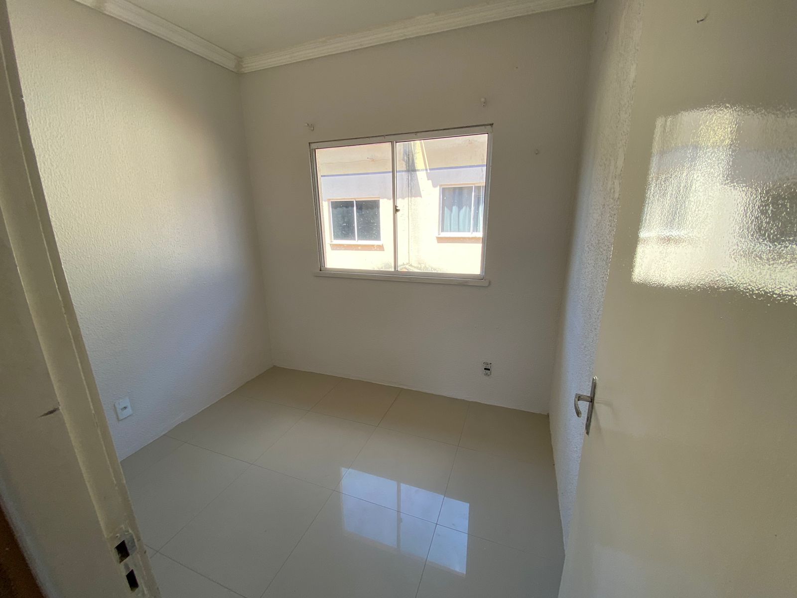 Imagem Casa de Condomínio com 2 Quartos à Venda, 63 m²em Siqueira - Fortaleza