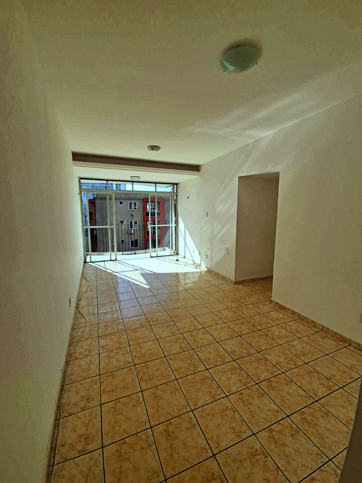 Imagem Apartamento com 3 Quartos para Alugar, 100 m² em Cremação - Belém