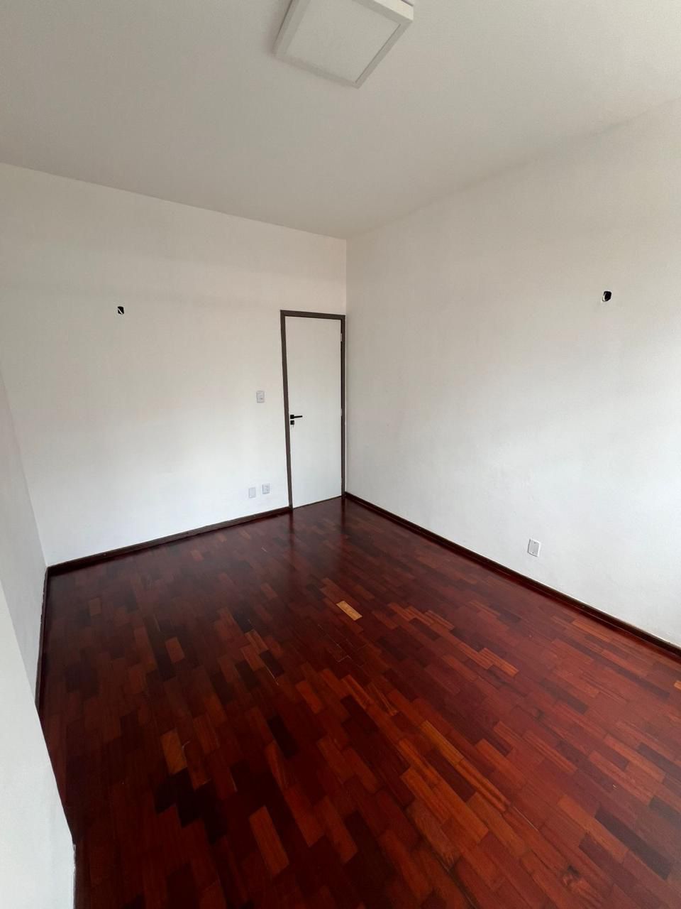 Imagem Apartamento com 3 Quartos à Venda, 92 m²em Batista Campos - Belém