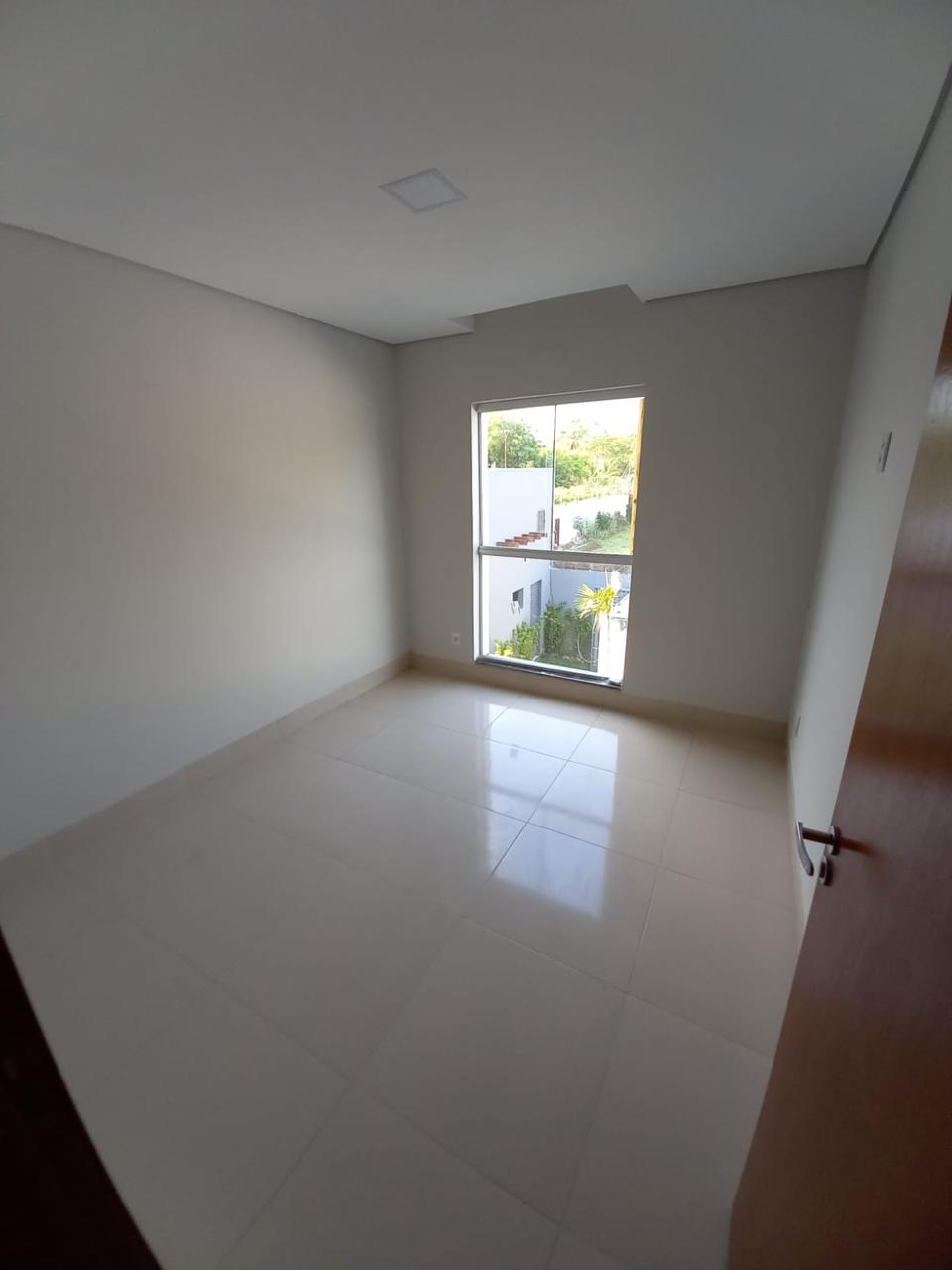 Imagem Casa com 2 Quartos para Alugar, 1 m²em Coophema - Cuiabá