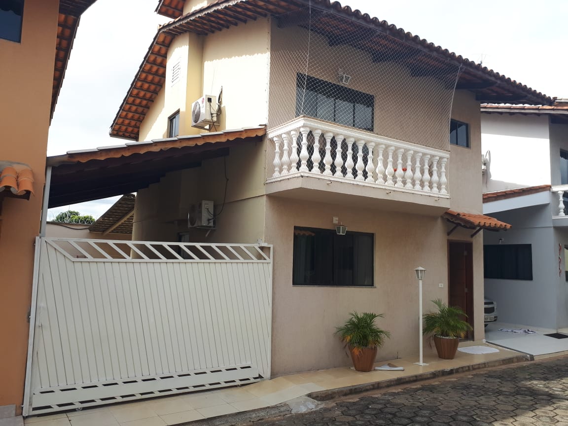 Casa de Condomínio com 3 Quartos à Venda, 128 m² em Vila Monticelli - Goiânia