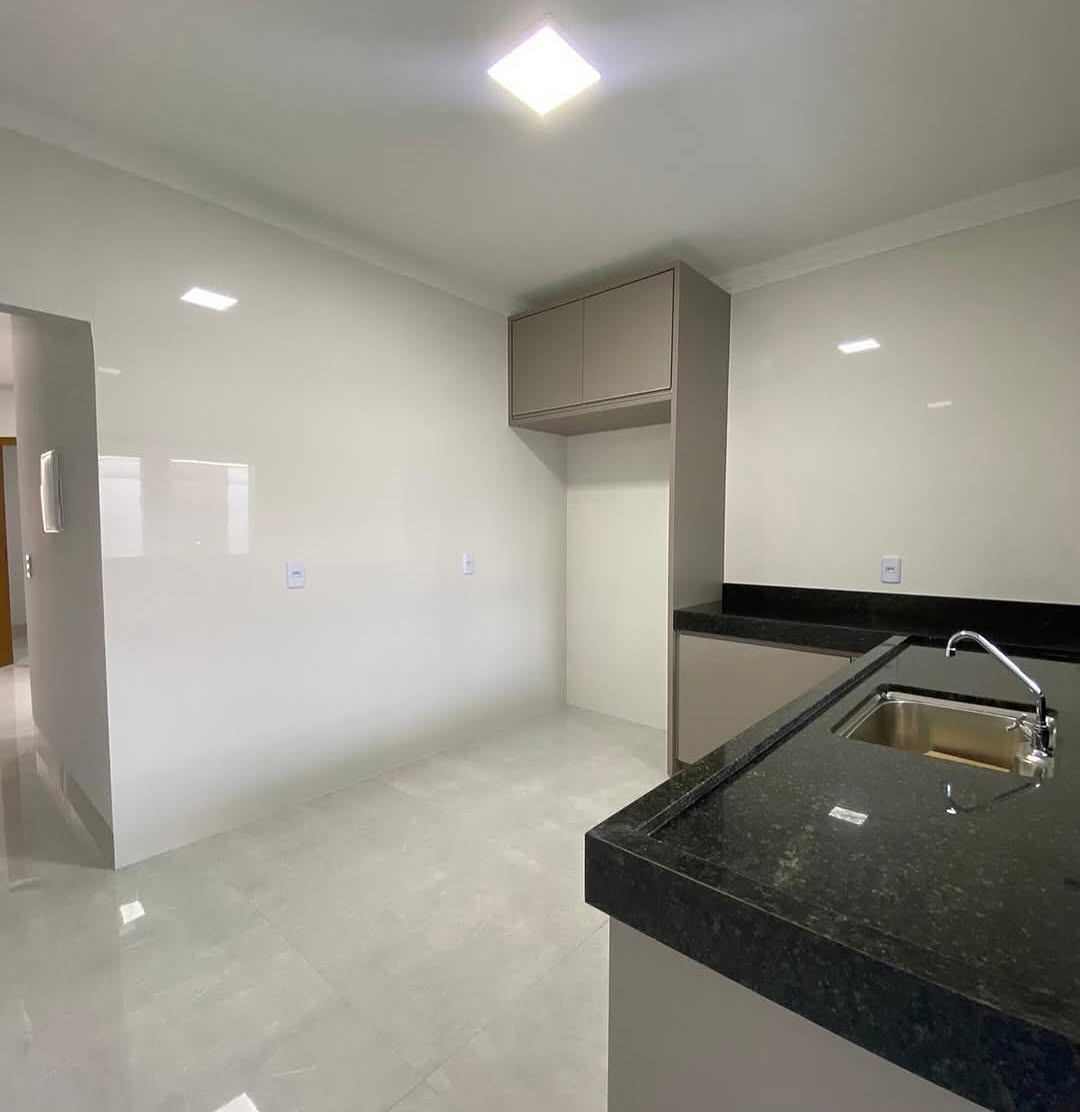 Foto do imóvel: Casa com 3 Quartos à Venda, 118 m²em Cardoso - Aparecida de Goiânia