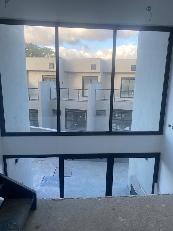 Imagem Casa de Condomínio com 2 Quartos à Venda, 125 m² em Granja Viana - Cotia