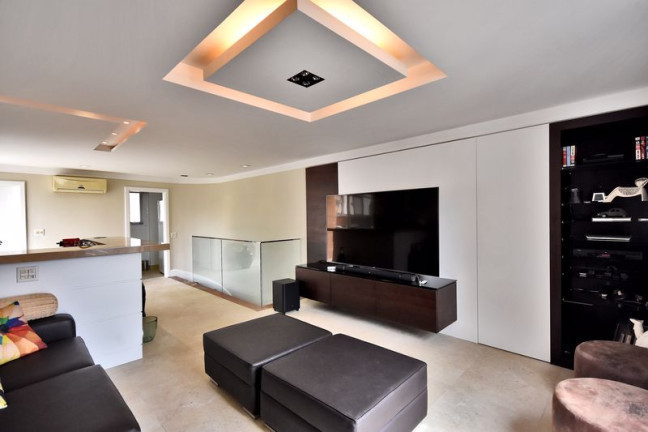 Imagem Cobertura com 3 Quartos à Venda,  em Moema - São Paulo