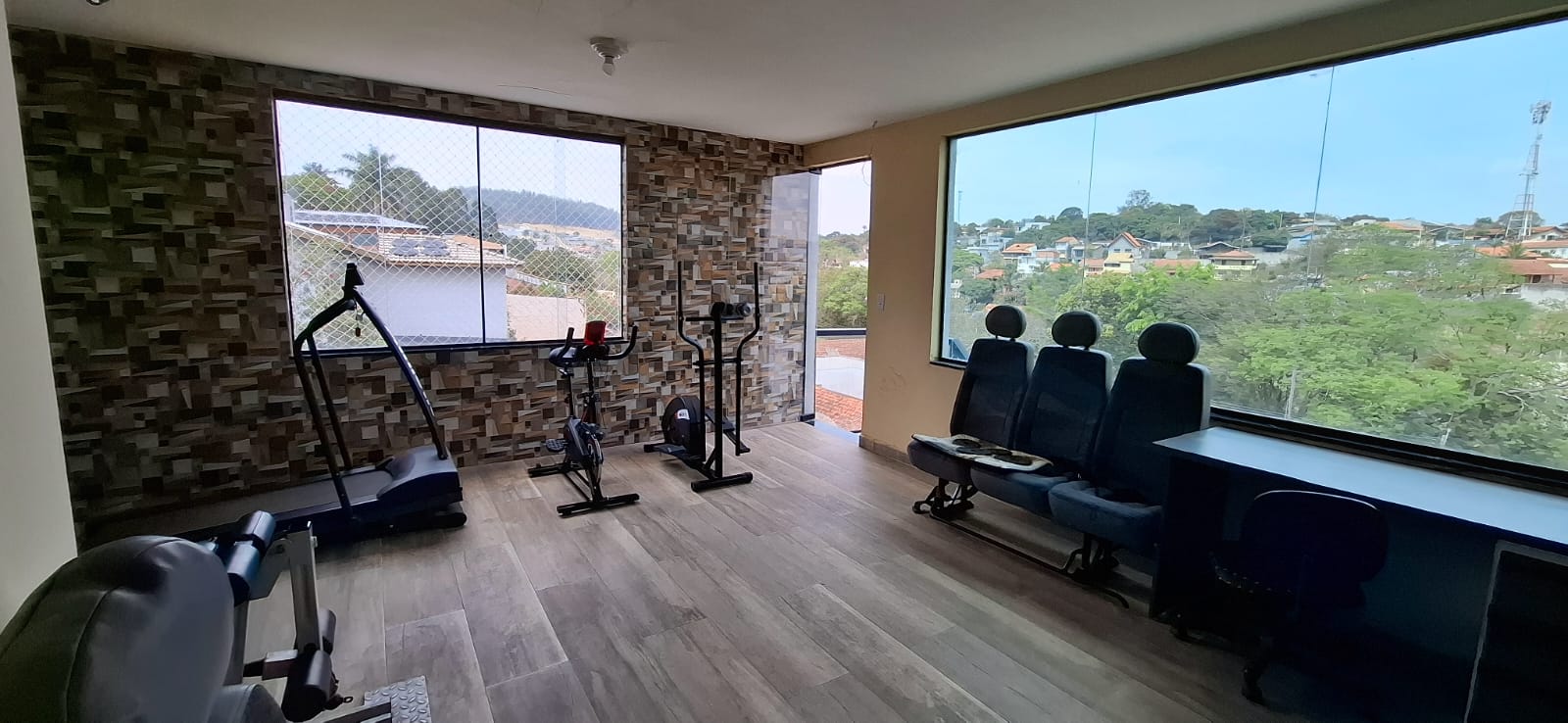 Imagem Casa de Condomínio com 5 Quartos à Venda, 350 m² em Jardim Shangri-Lá - Atibaia