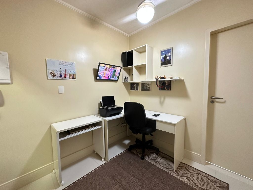 Imagem Apartamento com 2 Quartos à Venda, 99 m²em Gonzaga - Santos