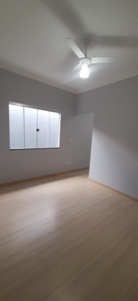 Casa com 3 Quartos à Venda, 167 m² em Vila Santos Dumont - Ourinhos