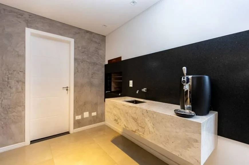 Imagem Casa com 4 Quartos à Venda, 320 metros em Bom Retiro - Curitiba
