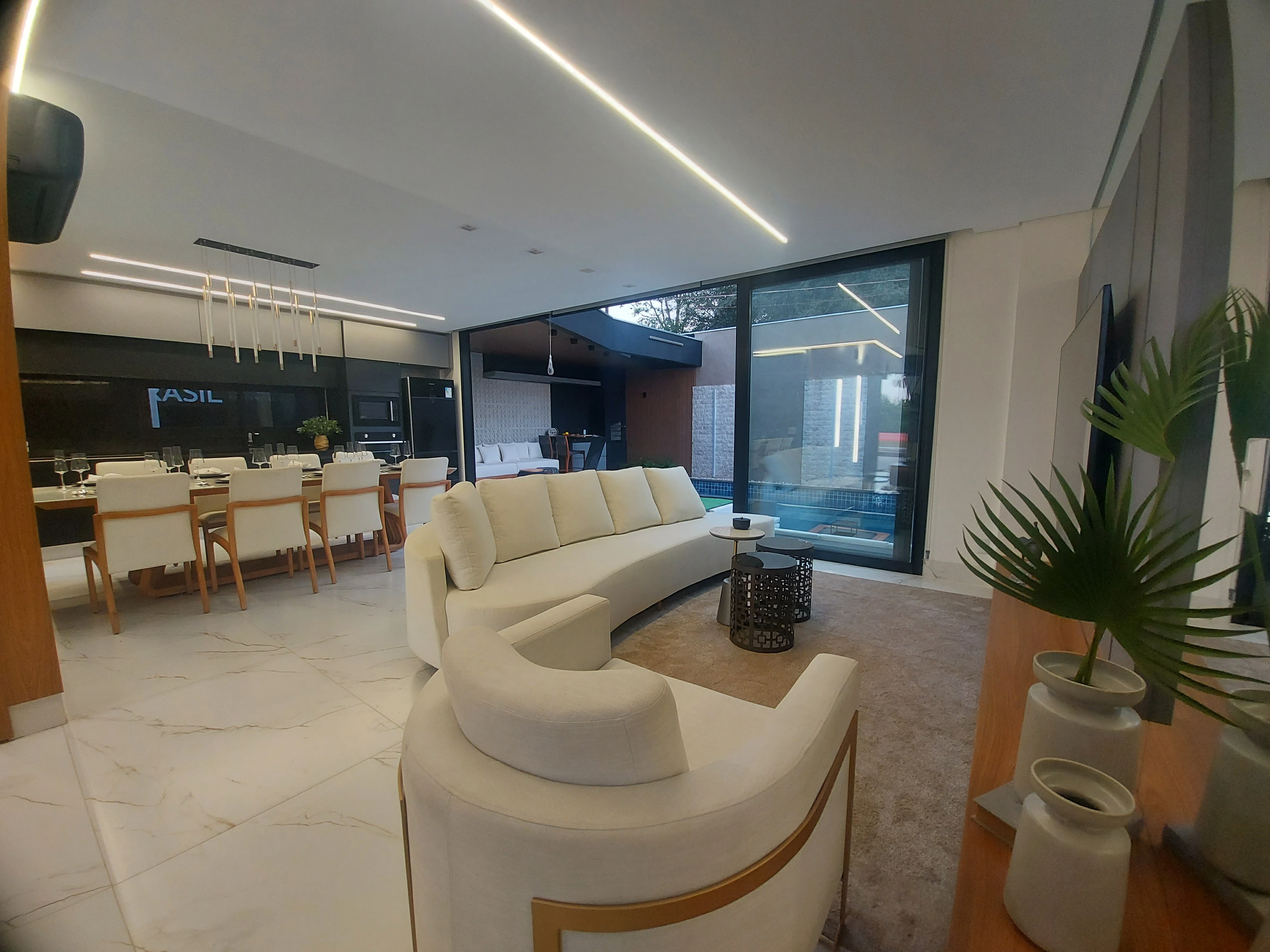 Imagem Casa de Condomínio com 3 Quartos à Venda, 170 m² em Setor Novo Horizonte - Goiânia