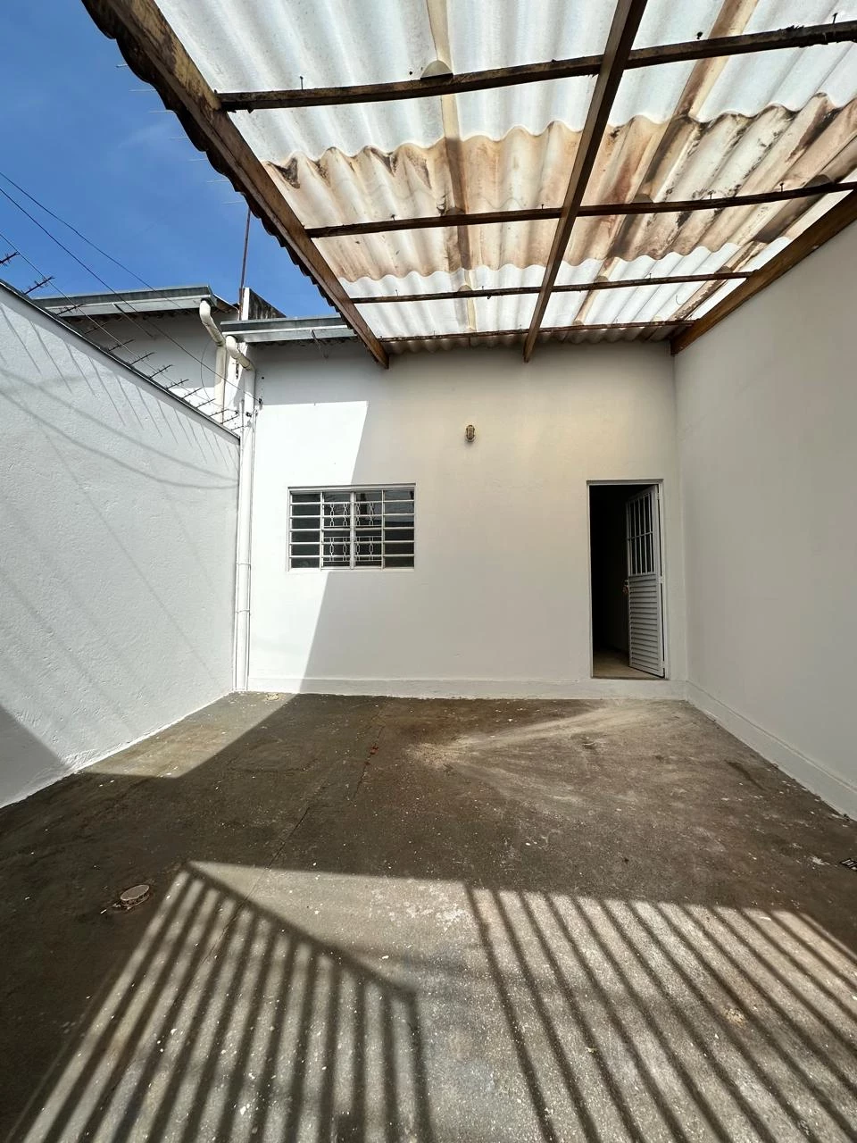 Imagem Casa com 2 Quartos à Venda, 75 m² em Residencial Recanto do Bosque - Goiânia Imagem Casa com 2 Quartos à Venda, 75 m² em Residencial Recanto do Bosque - Goiânia