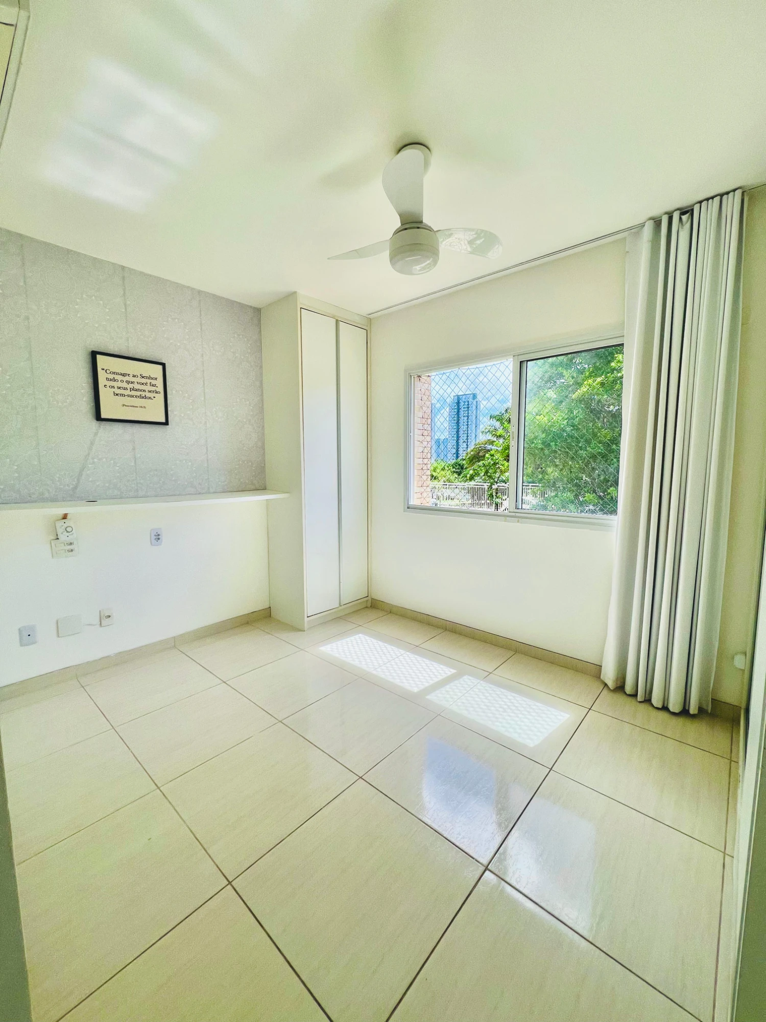Imagem Apartamento com 3 Quartos à Venda, 130 m² em Patamares - Salvador