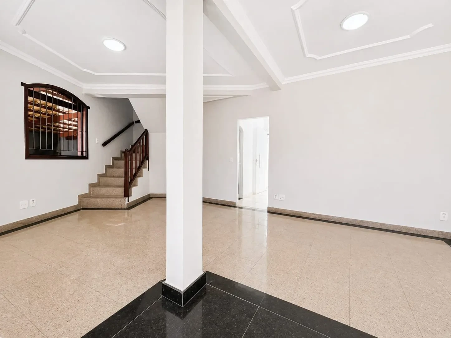 Imagem Casa com 3 Quartos à Venda, 116 m² em Santa Amélia - Belo Horizonte