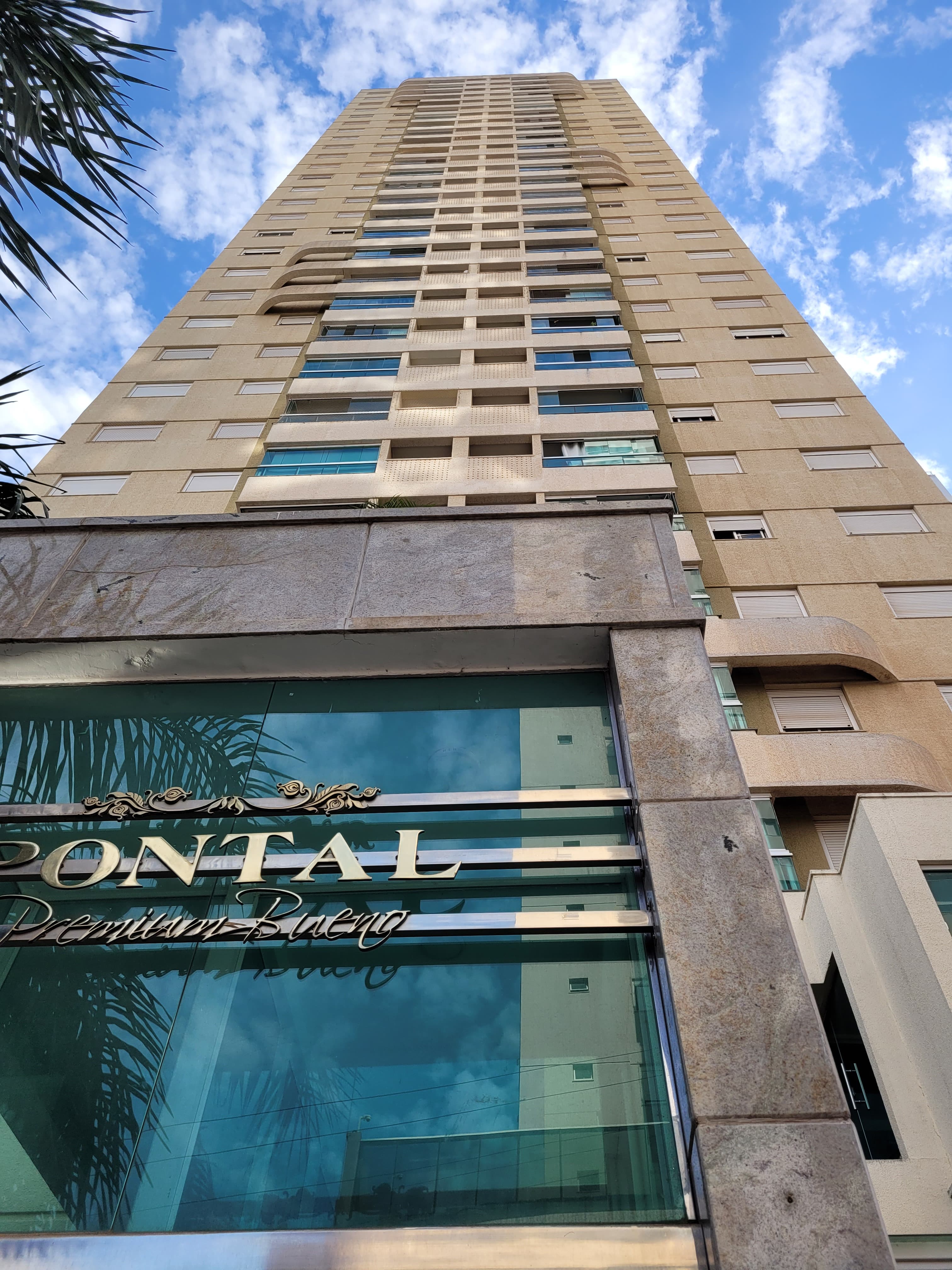 Imagem Apartamento com 2 Quartos à Venda, 57 m² em Setor Bueno - Goiânia