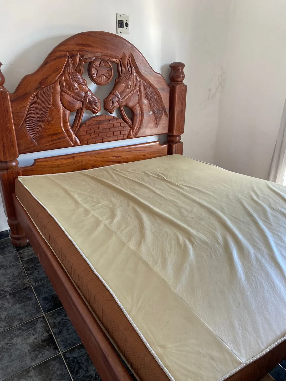 Imagem Sobrado com 5 Quartos à Venda, 195 m² em Jardim Praia Grande - Mongaguá