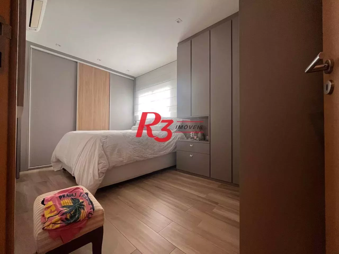Imagem Apartamento com 1 Quarto à Venda, 60 m² em Aparecida - Santos