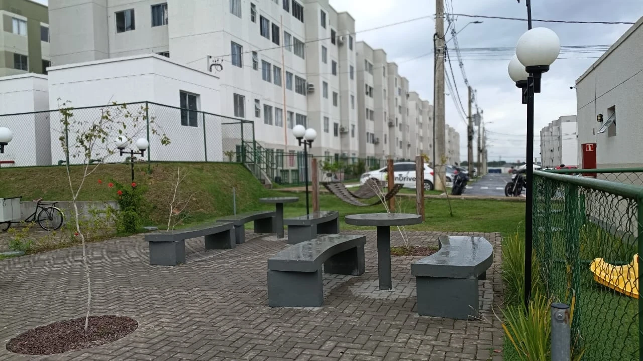 Imagem Apartamento com 2 Quartos para Alugar, 42 m² em Lago Azul - Manaus