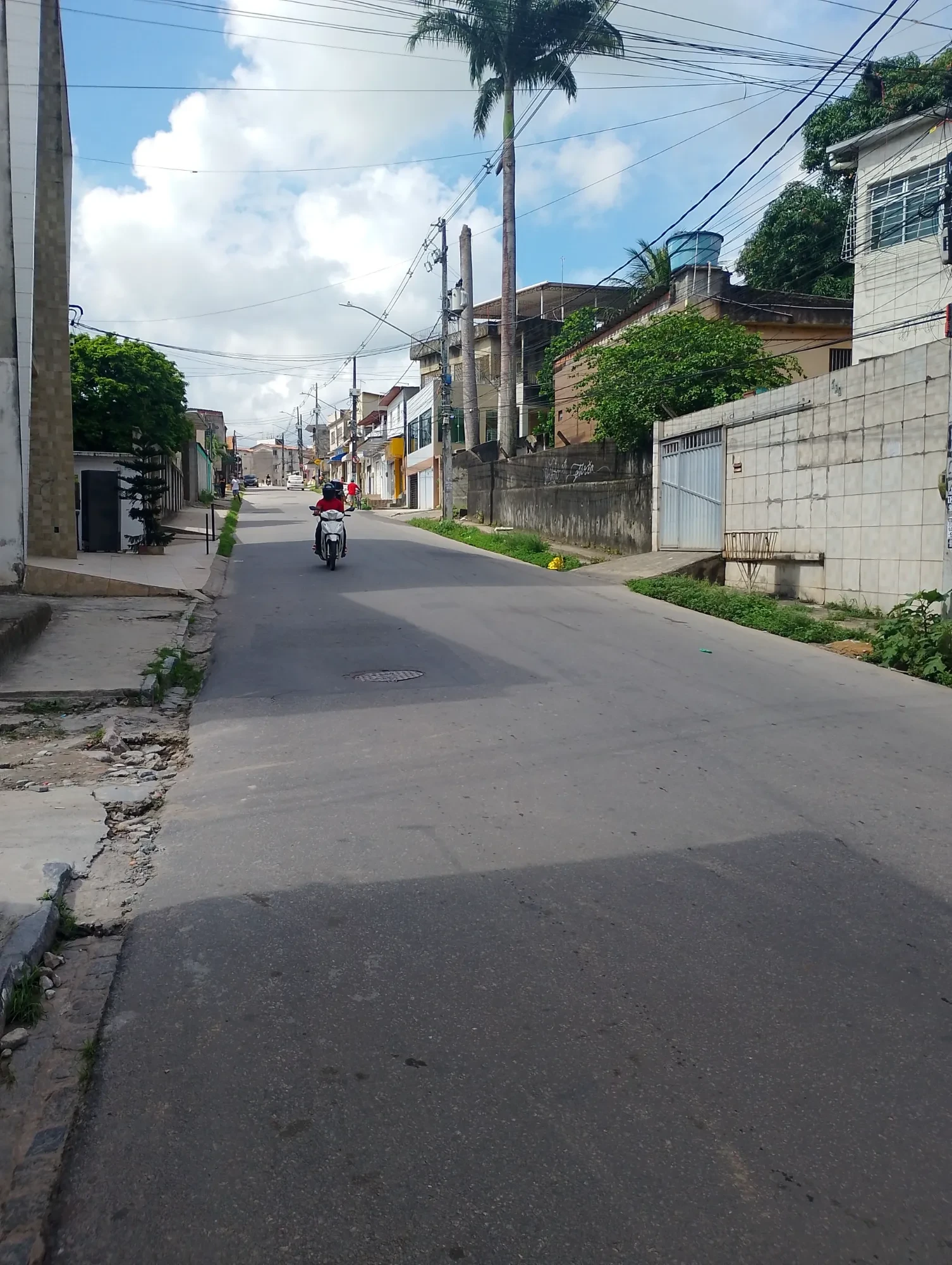 Foto do imóvel: Casa com 3 Quartos à Venda, 254 metro em Marcos Freire - Jaboatão dos Guararapes
