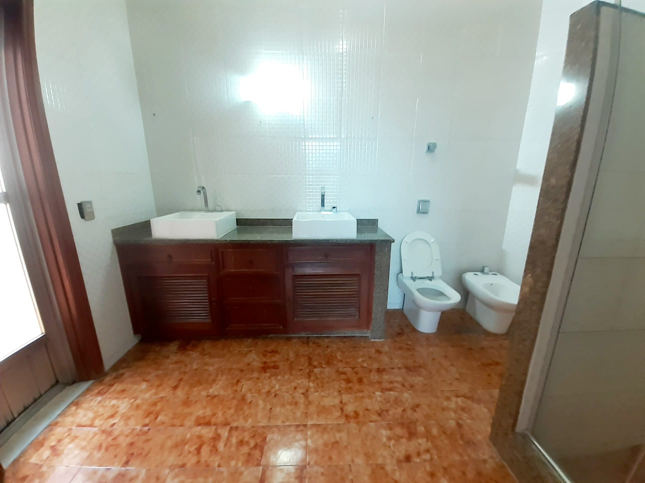 Imagem Casa com 4 Quartos para Alugar, 390 m² em Taquara - Rio de Janeiro
