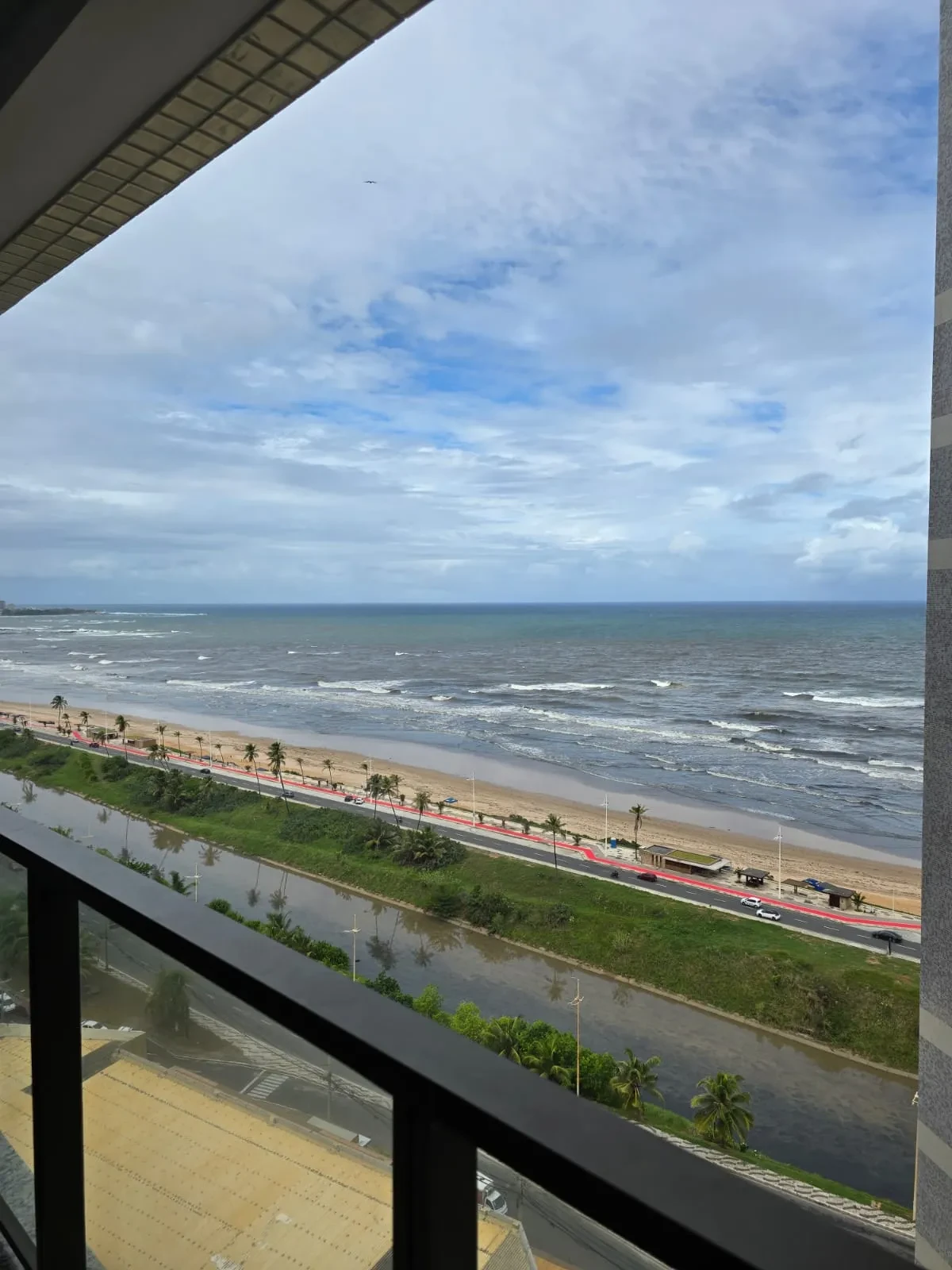 Foto do imóvel: Studio com 1 Quarto à Venda ou Locação, 42 m² em Piatã - Salvador