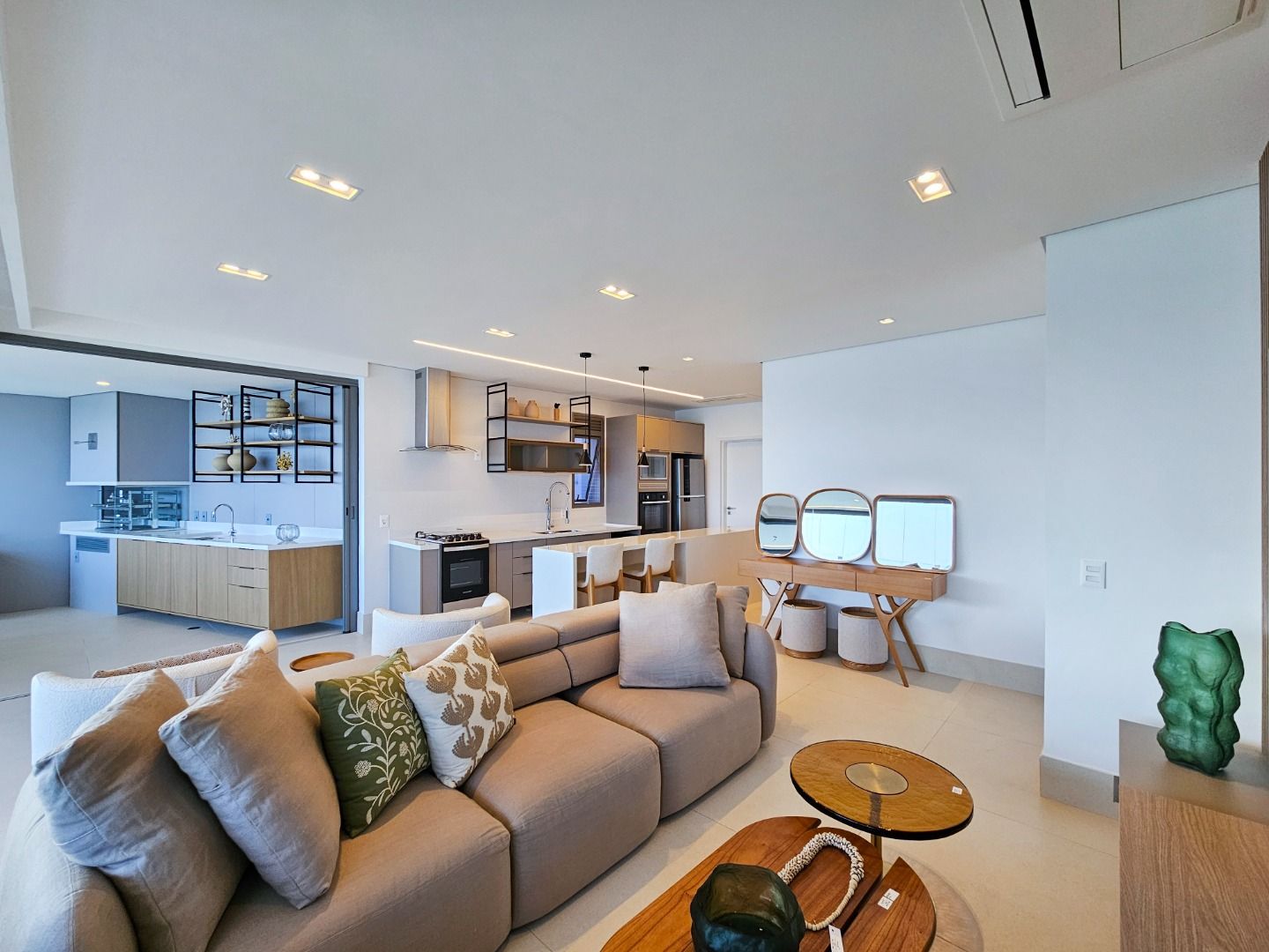 Foto do imóvel: Apartamento com 4 Quartos à Venda, 202 m² em Riviera - Bertioga