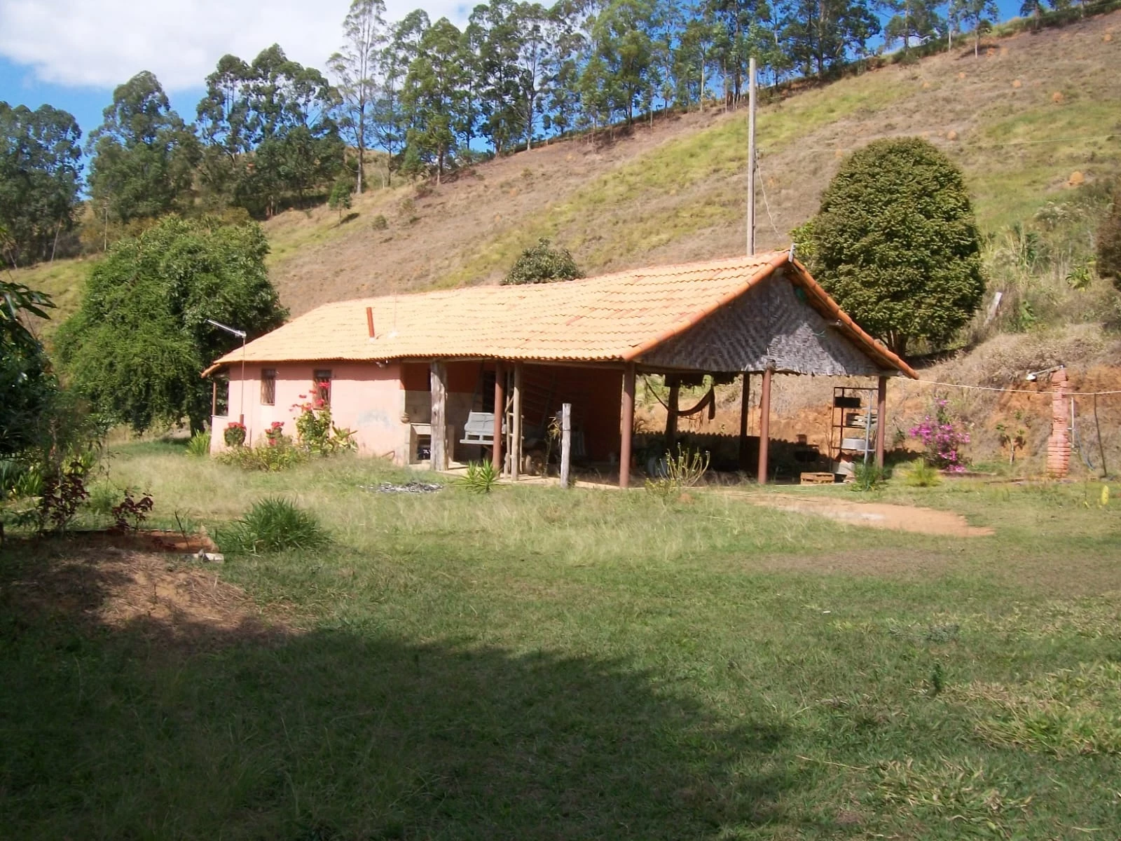 Imagem Chácara com 2 Quartos à Venda, 47.000 m² em Pirapitinga - Juiz de Fora