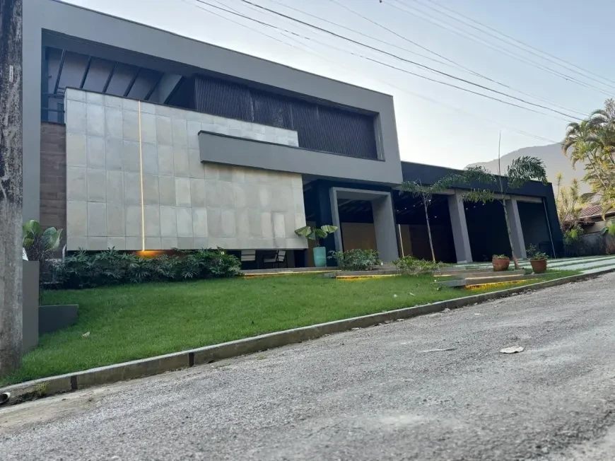 Imagem Casa de Condomínio com 6 Quartos à Venda, 700 m² em Park Imperial - Caraguatatuba