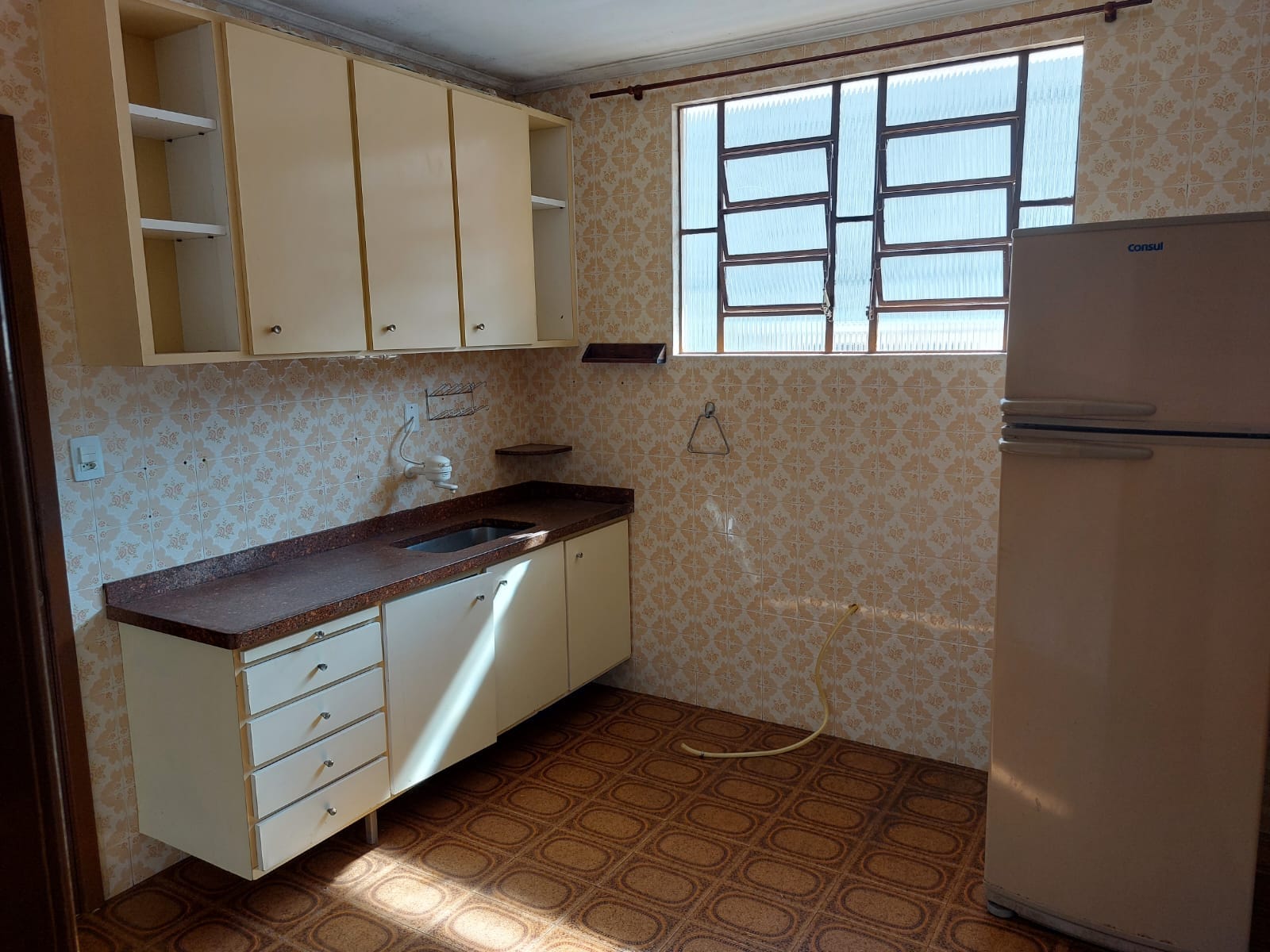 Imagem Casa com 2 Quartos à Venda, 130 m² em Independência - Petrópolis