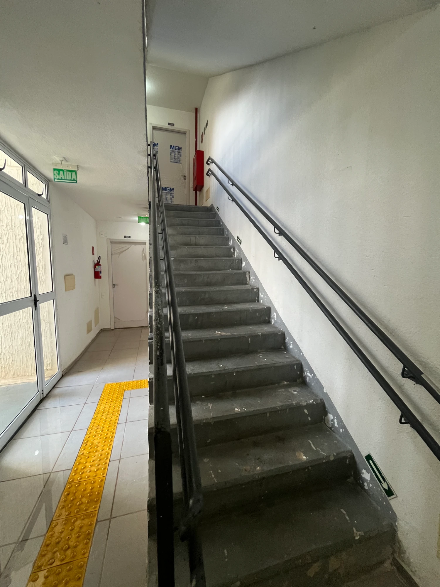 Imagem Apartamento com 2 Quartos à Venda, 42 m² em Uruguai - Salvador