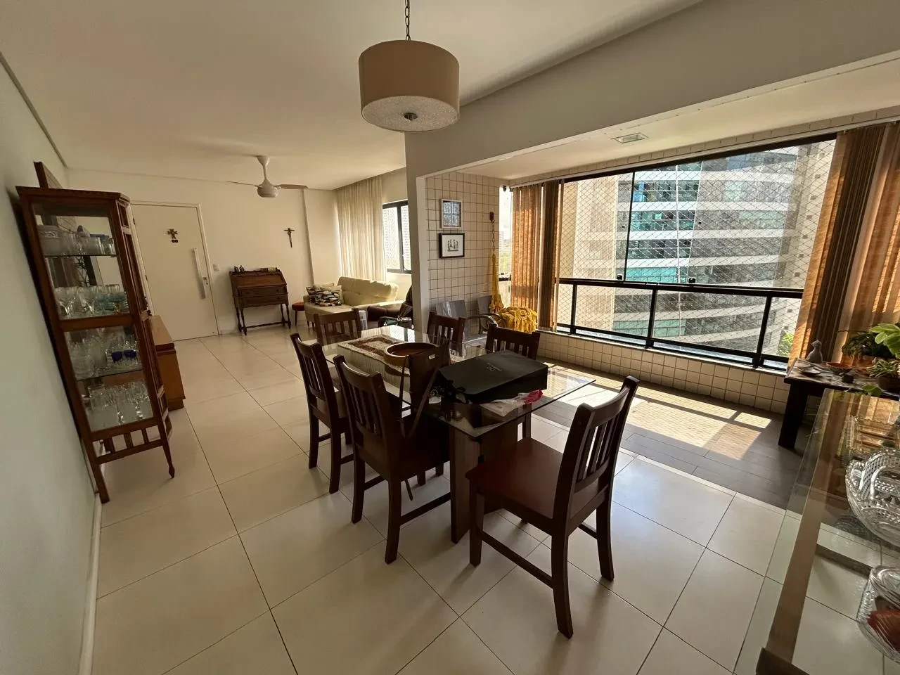 Imagem Apartamento com 3 Quartos à Venda, 106 m² em Casa Amarela - Recife