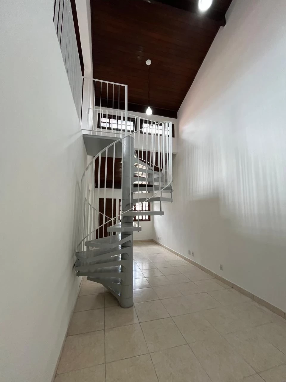 Imagem Casa com 2 Quartos à Venda, 130 m² em Vila Caputera - Mogi das Cruzes