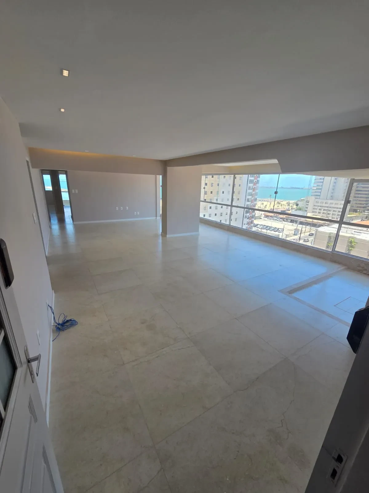 Foto do imóvel: Apartamento com 3 Quartos à Venda, 182 m² em Praia de Iracema - Fortaleza