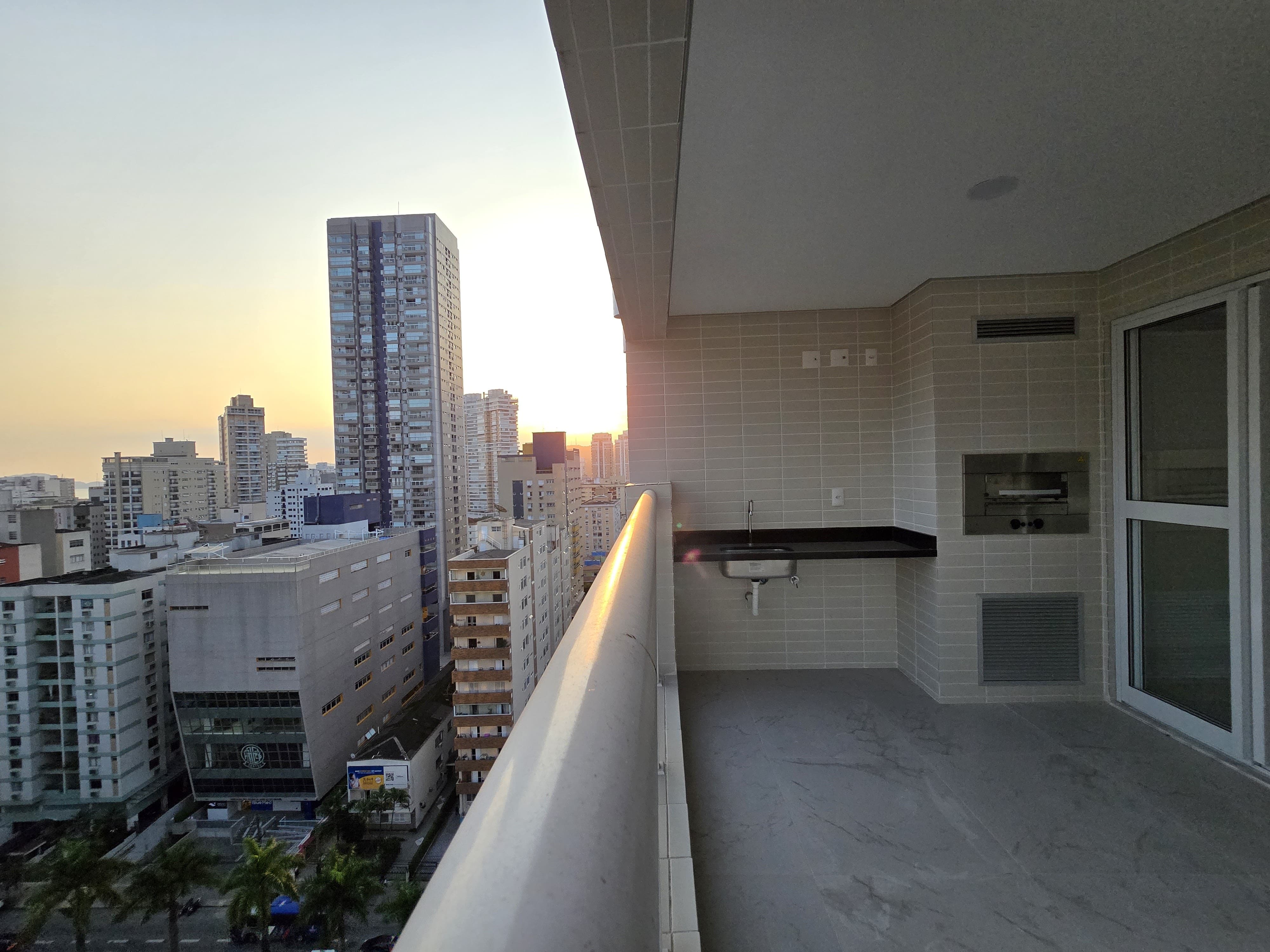 Apartamento com 2 Quartos à Venda, 87 m² em Gonzaga - Santos