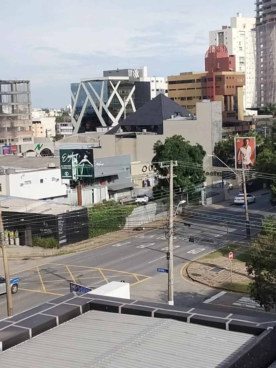 Imagem Apartamento com 3 Quartos à Venda, 71 metros em Vila Izabel - Curitiba
