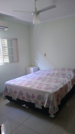 Imagem Casa com 3 Quartos à Venda, 164 m² em Palmeiras - Araçatuba