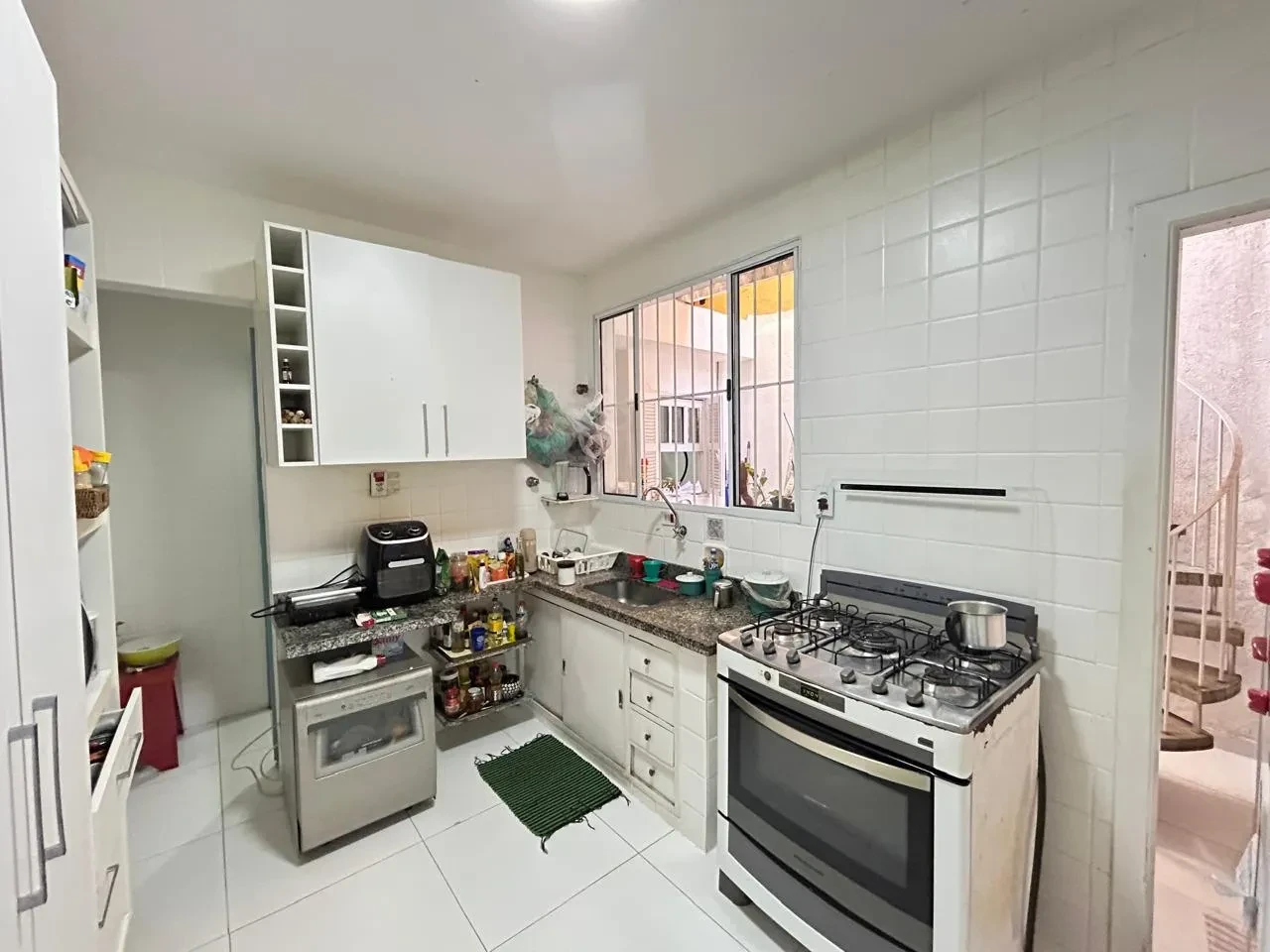 Imagem Sobrado com 2 Quartos à Venda, 154 m² em Jardim Paulistano - São Paulo