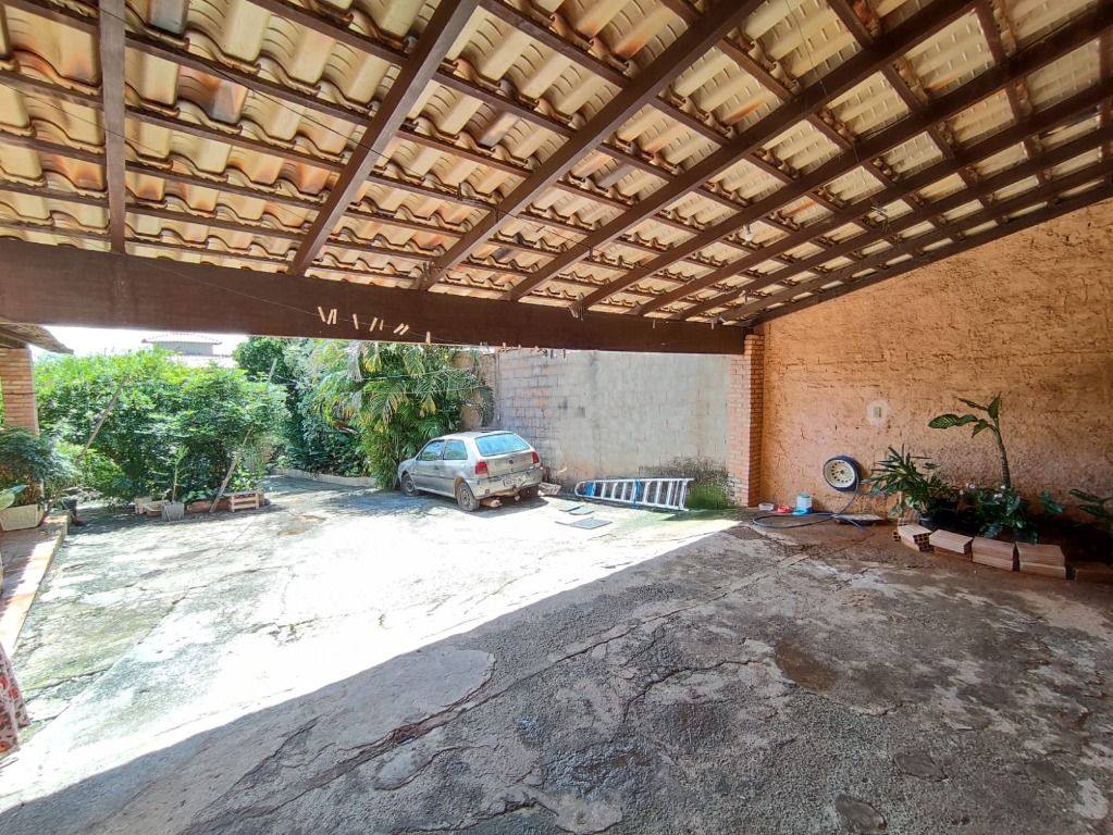 Foto do imóvel: Casa com 4 Quartos à Venda, 200 m² em São Benedito - Santa Luzia