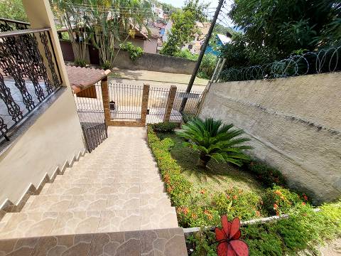 Imagem Casa de Condomínio com 4 Quartos à Venda, 284 m²em Campo Grande - Rio de Janeiro