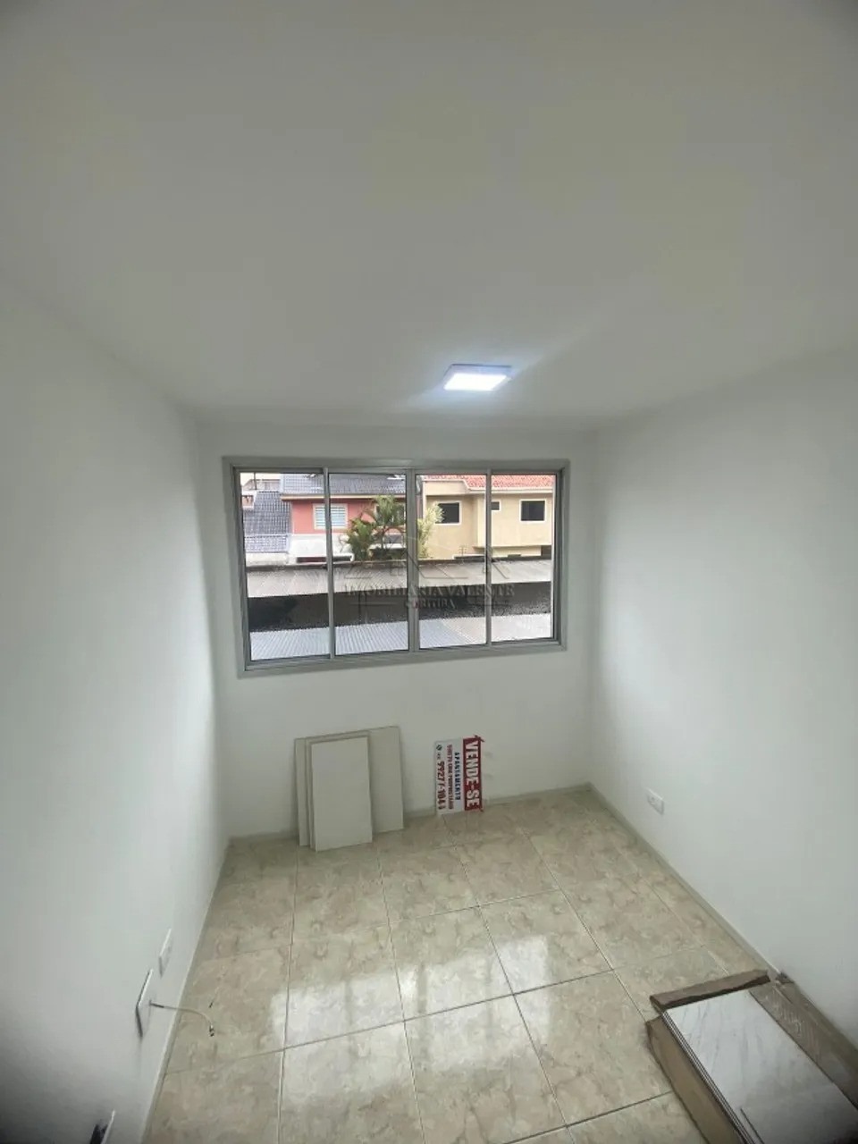 Imagem Apartamento com 2 Quartos à Venda, 49 m² em Fazendinha - Curitiba