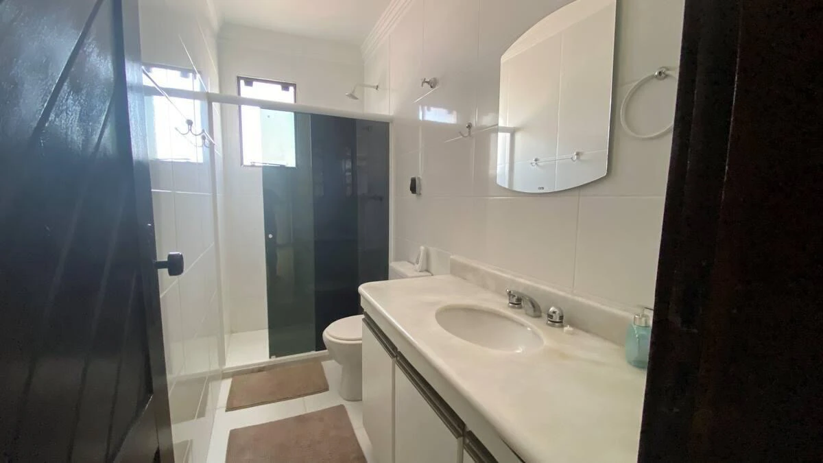 Imagem Casa com 5 Quartos para Alugar, 400 m² em Piatã - Salvador