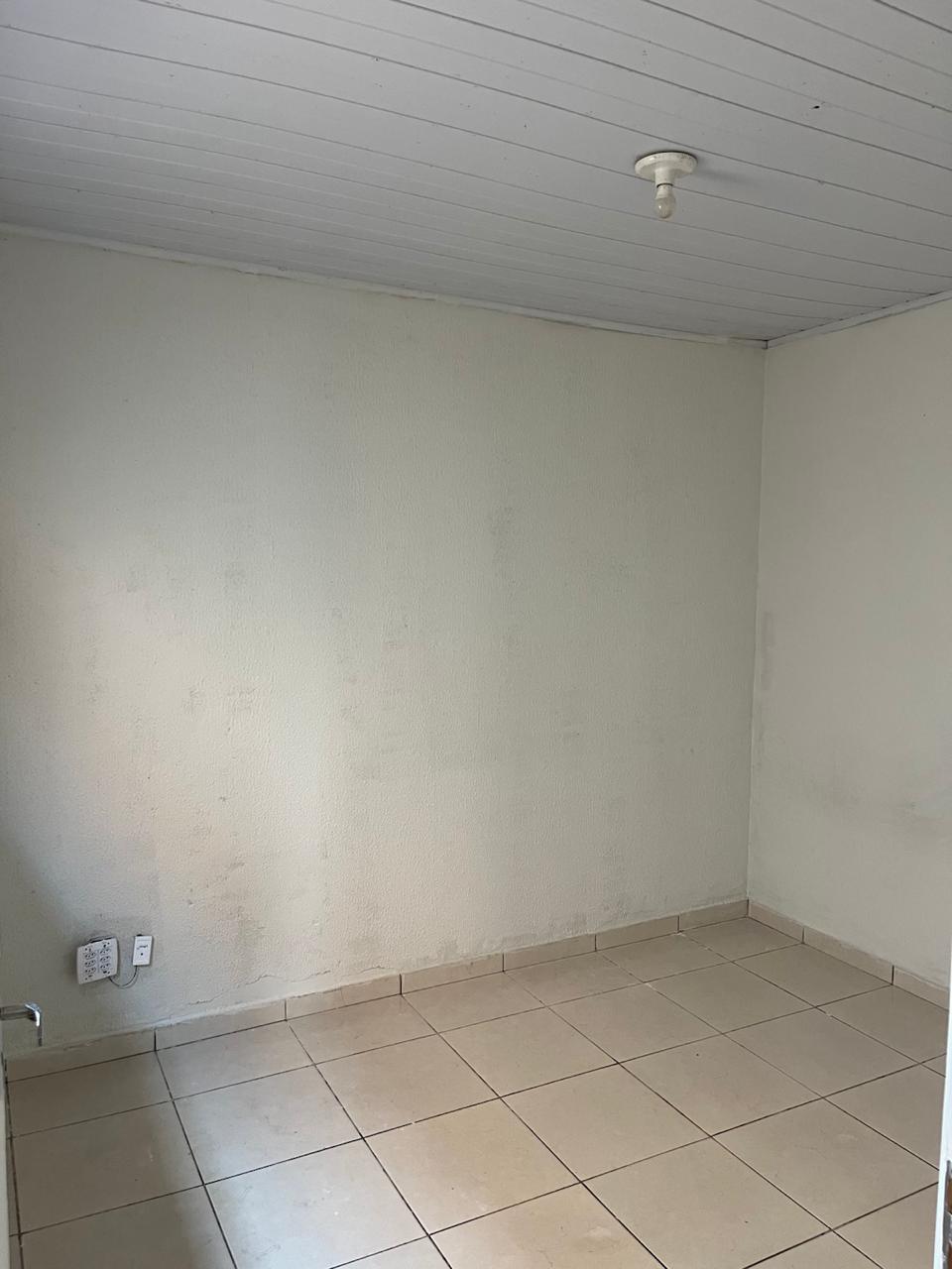 Imagem Casa com 2 Quartos à Venda, 42 m² em Jardim Ivone - Bauru