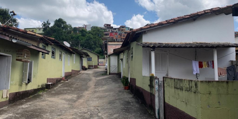 Imagem Casa de Vila com 14 Quartos à Venda, 1.400 m² em Centro - Santa Isabel