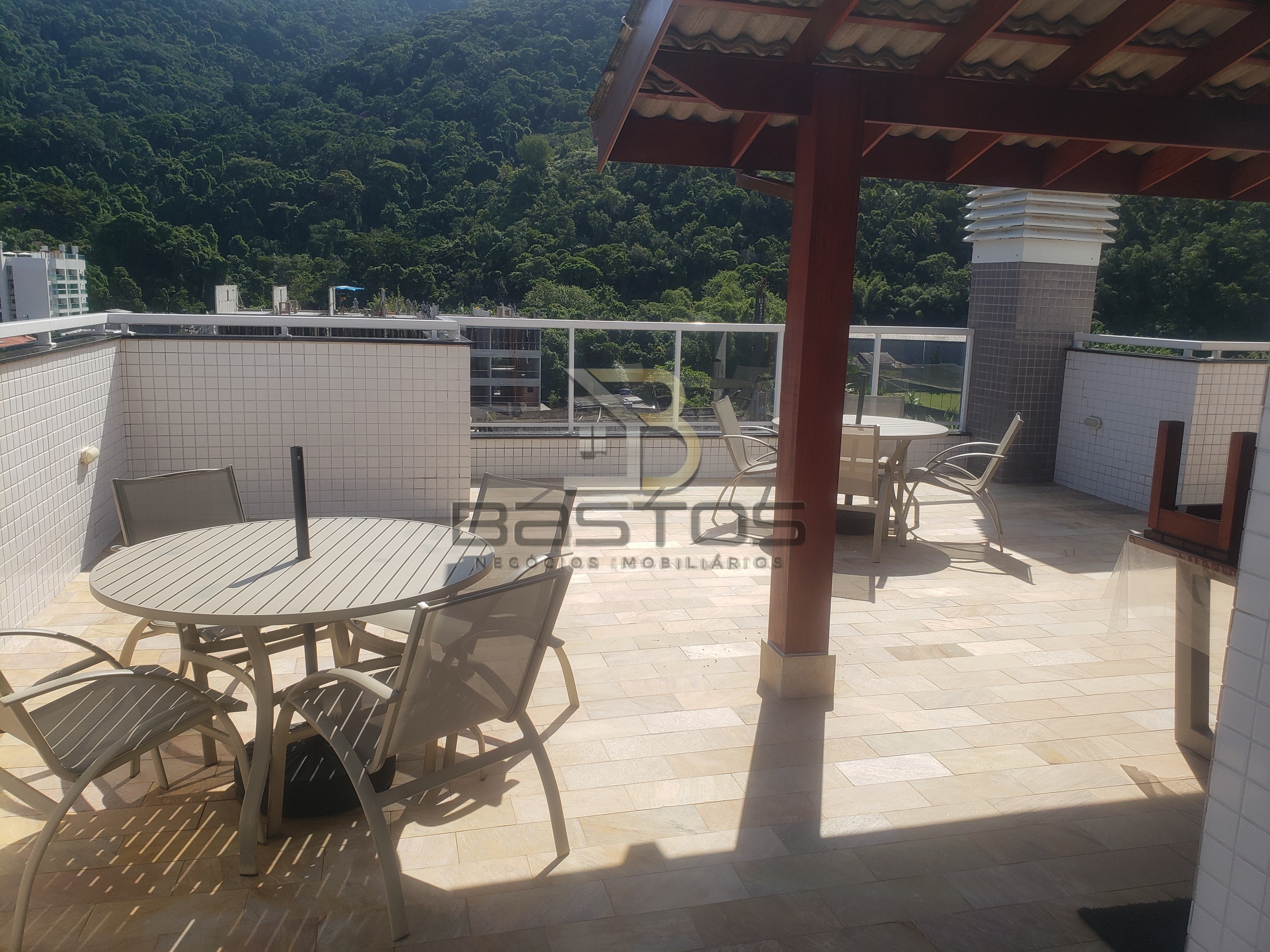 Foto do imóvel: Apartamento com 2 Quartos à Venda, 59 m²em Praia das Toninhas - Ubatuba