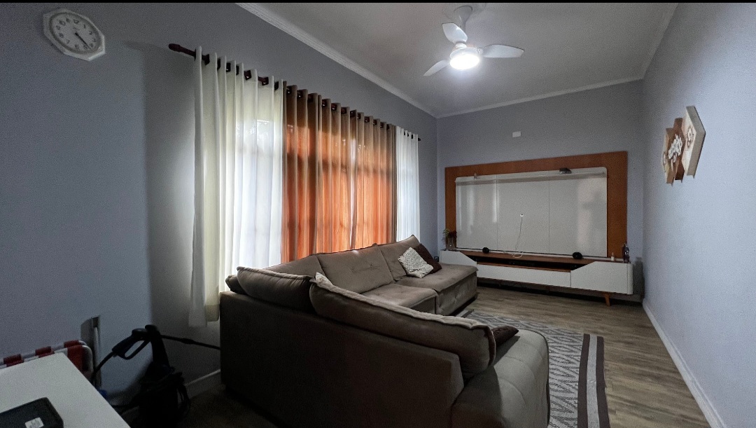 Imagem Casa com 3 Quartos à Venda, 185 m² em Ocian - Praia Grande
