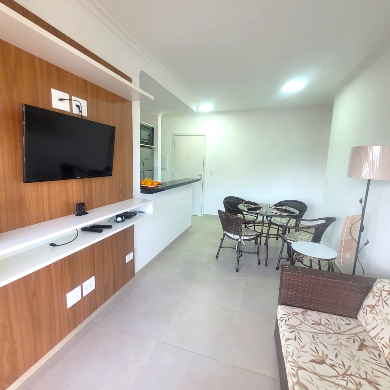 Imagem Apartamento com 2 Quartos à Venda, 72 m²em Itaguá - Ubatuba